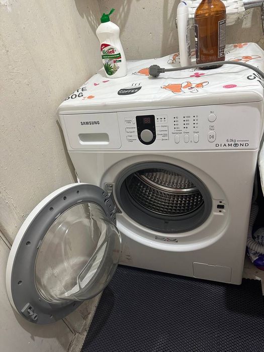 Продам стиральную машинку Samsung