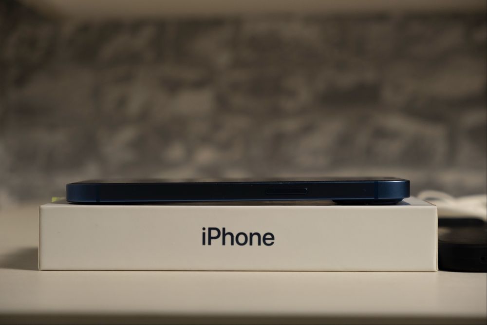 iPhone 13 128GB Blue