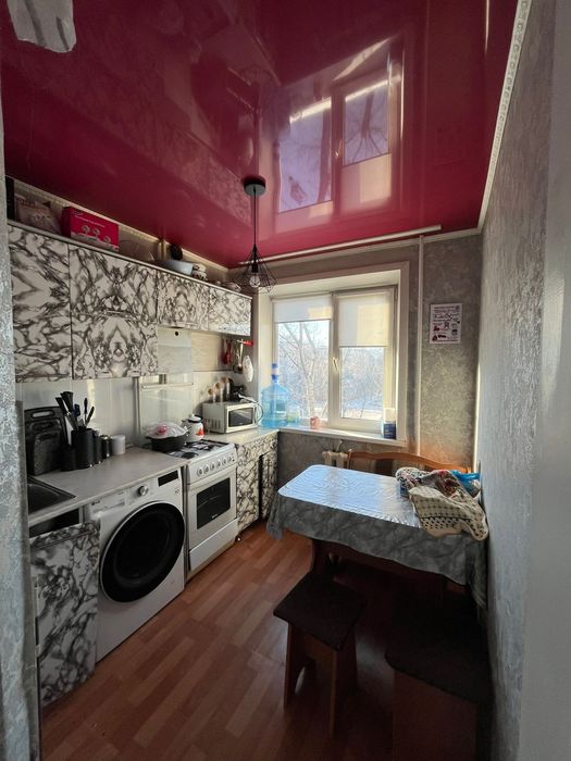 Продам 3 комнатную квартиру