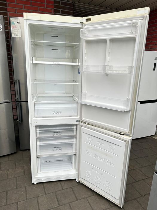 Холодильник с доставкой