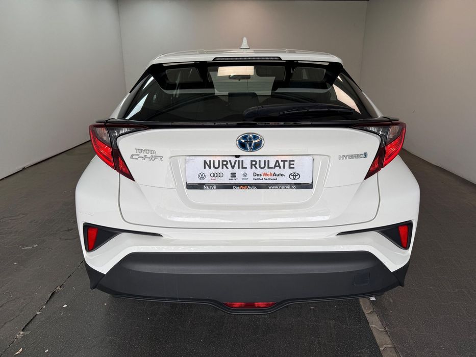 Toyota C-HR Primul Proprietar,istoric service, TVA deductibil