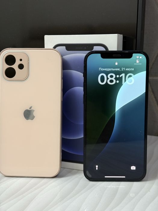 iPhone 12 64гб продаю