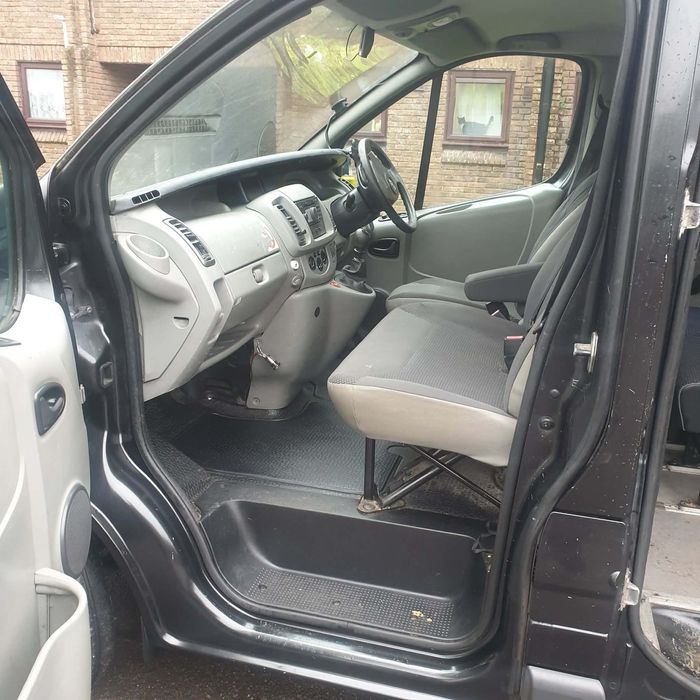 Opel vivaro 2.5 2008 на части