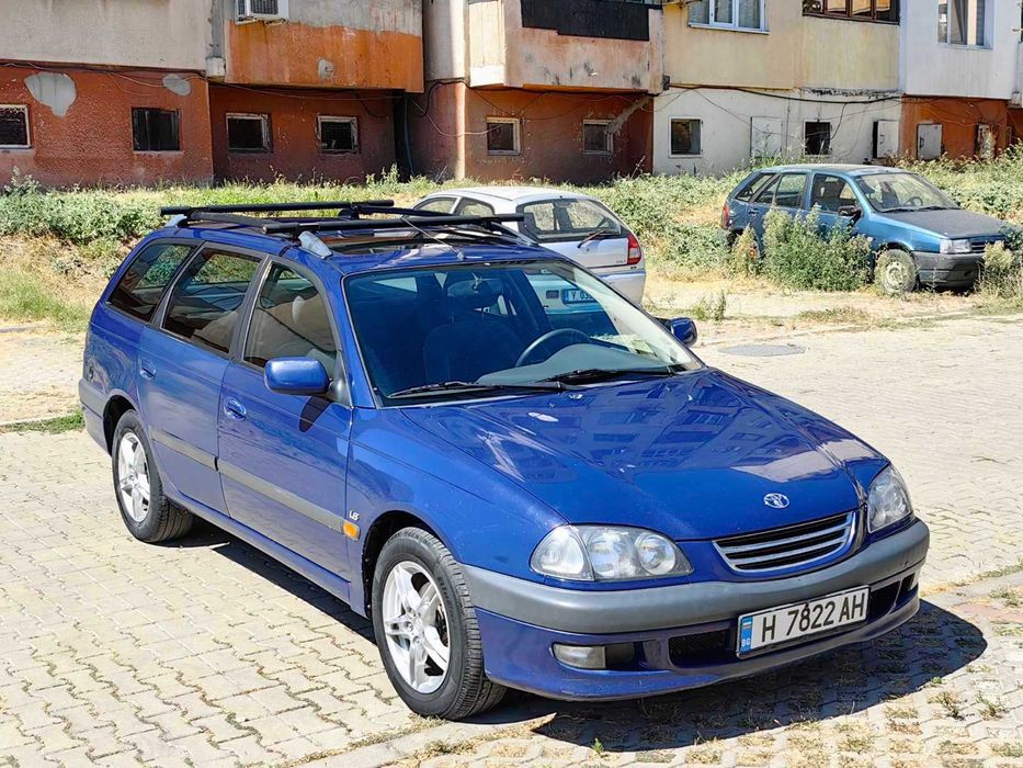 Продава Toyota Avensis
