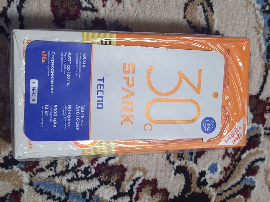Tecno Spark 30 c 128gb xotira karobka dakument usta kormagan yangi