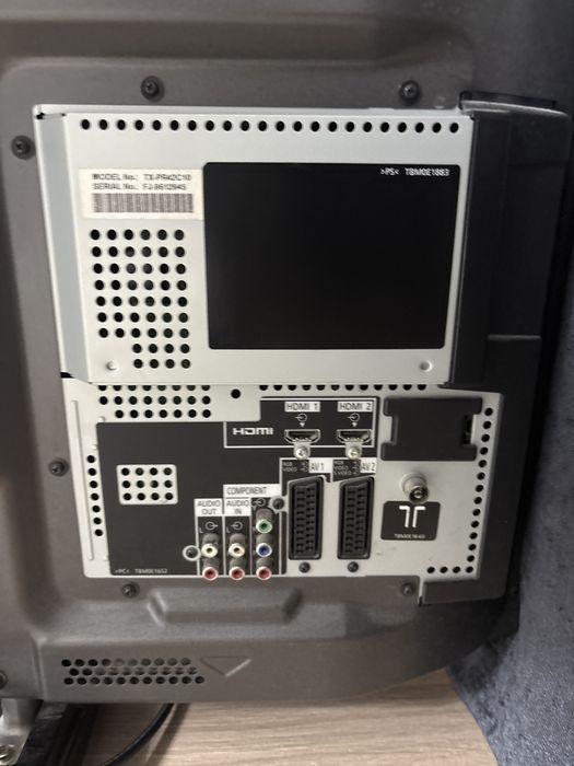 Телевизор Panasonic TX-PR42C10