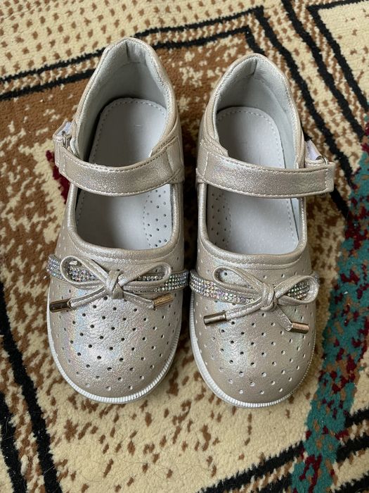 Туфли для девочки