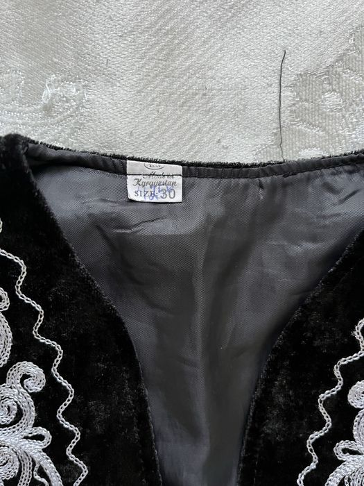 Продам детскую жилетку