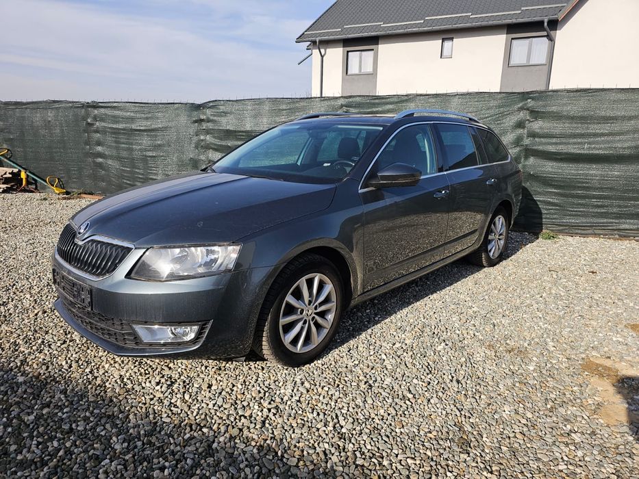 Skoda Octavia 1.0 TSI Ambition , 2016 foarte dotat,  panorama ,perfecta stare, factura