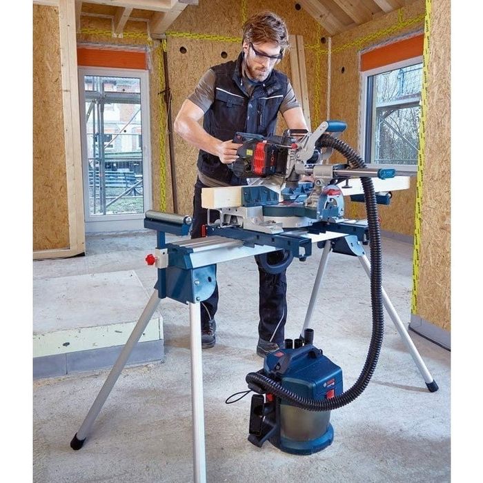 Пила торцовочная Bosch GCM 18V-216 Professional