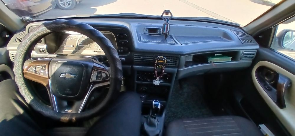 Нексия 1 сотилади. Бартер булди.