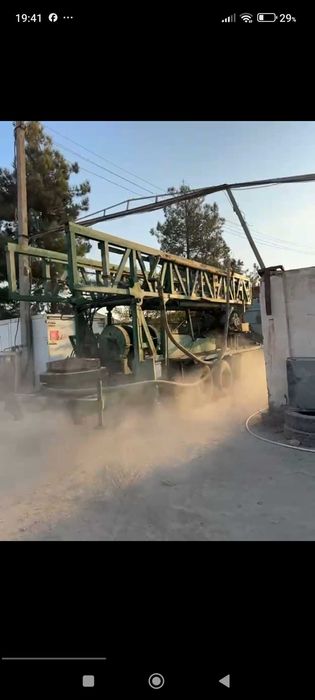 Махсус техника буравой сотилади комплектда127 насос, 11метрлик квадрат