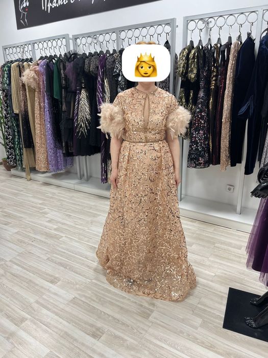 Продается платье