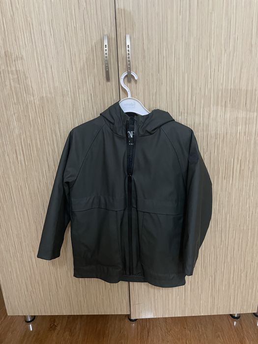 Куртка на весну Zara