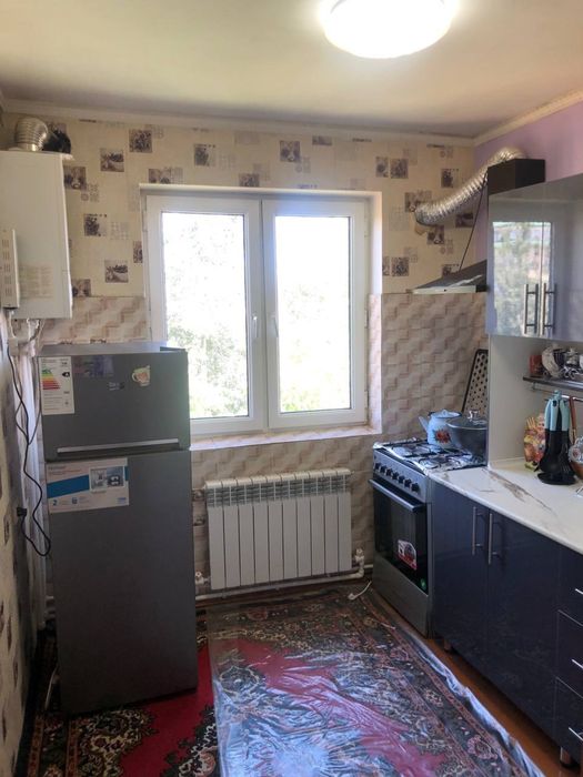 ЖИЗЗАХ Ш 3 хонали квартира сотилади