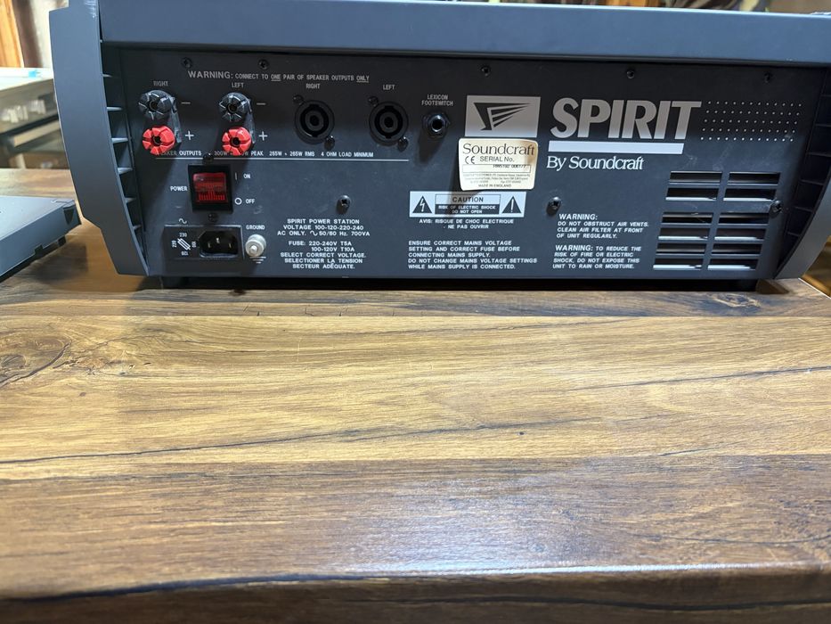 Mixer 2x300 watt