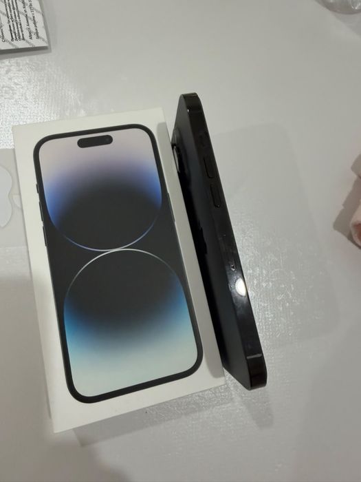 Продам iphone 14 pro