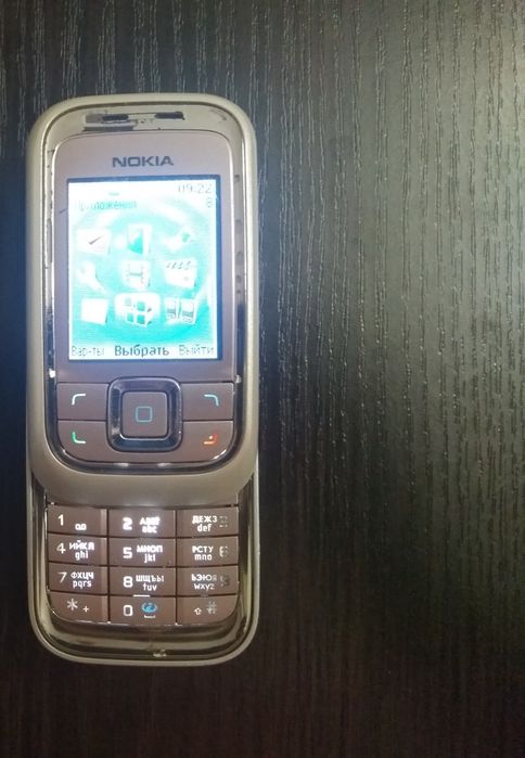 Продам Nokia 6111