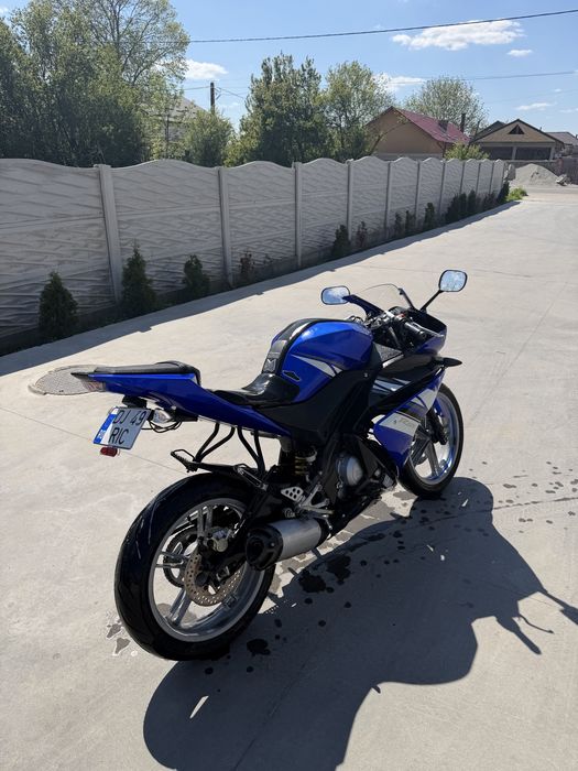 Yamaha yzf r125