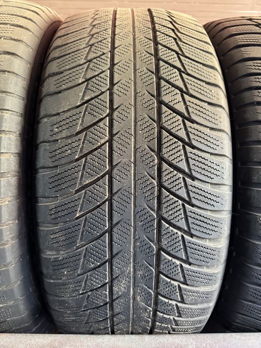 Anvelope 245/50/19 Bridgestone