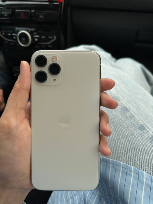 iPhone 11 Pro  в идеальном состоянии
