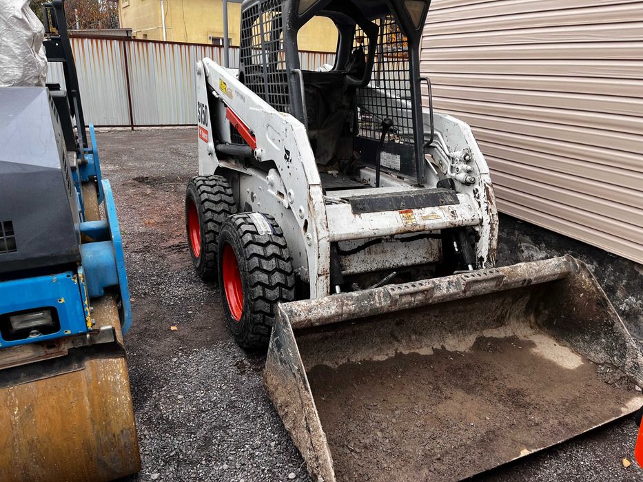 Мини экскаватор на резиновом ходу