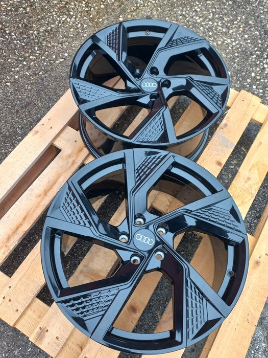 19 Audi Rs-2025 line A6 A7 A8 Q3 Q5 Rs6 Rs7 Piano Black 8.5j et35