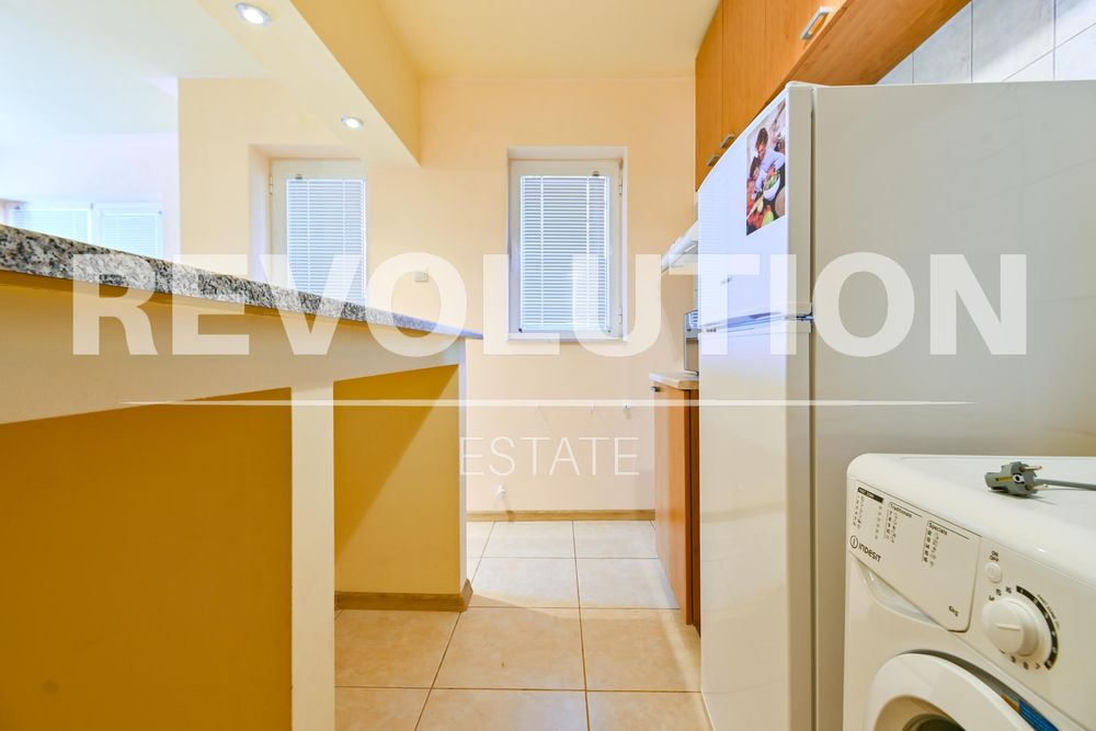 Дава се под наем Едностаен апартамент в София, Триъгълника - 45 кв.м за 400 € - Снимка #3