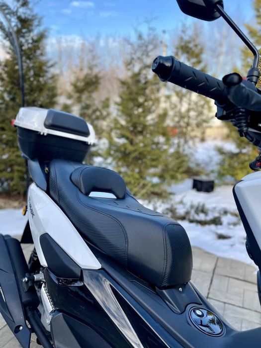 Продам новый скутер