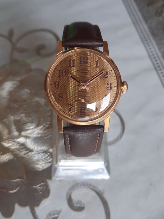 Позолоченные часы Победа