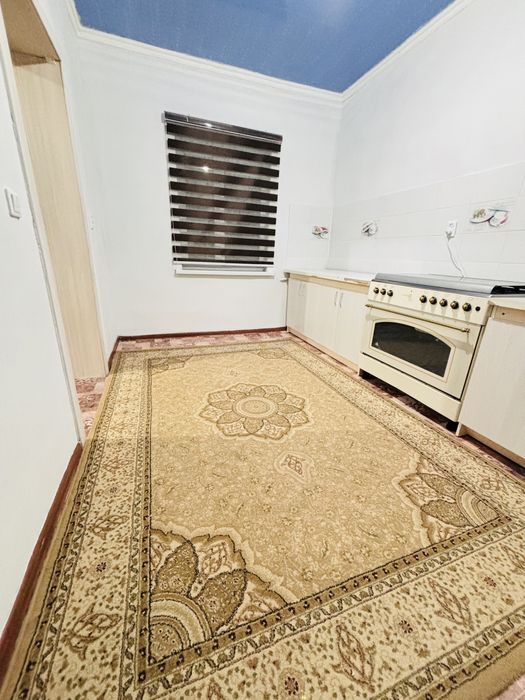 Срочно Продам Дом с хоз.постройкой. 8 соток.