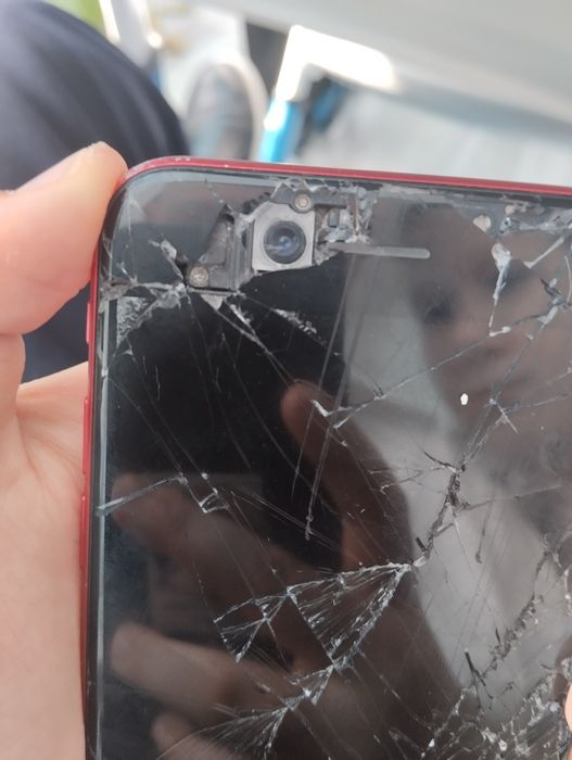 iPhone ce продам обменяю