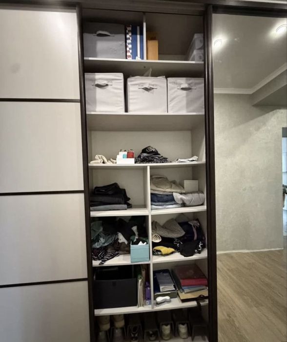 Шкаф  купе с полкой