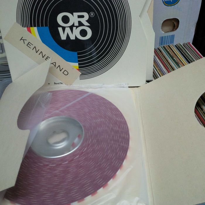 Banda CAPETE Magnetofon ORWO KENNBAND 1000m 26,5cm TYP 702 708