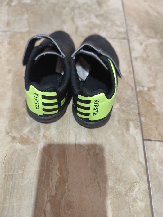 Детски стоножки за футбол