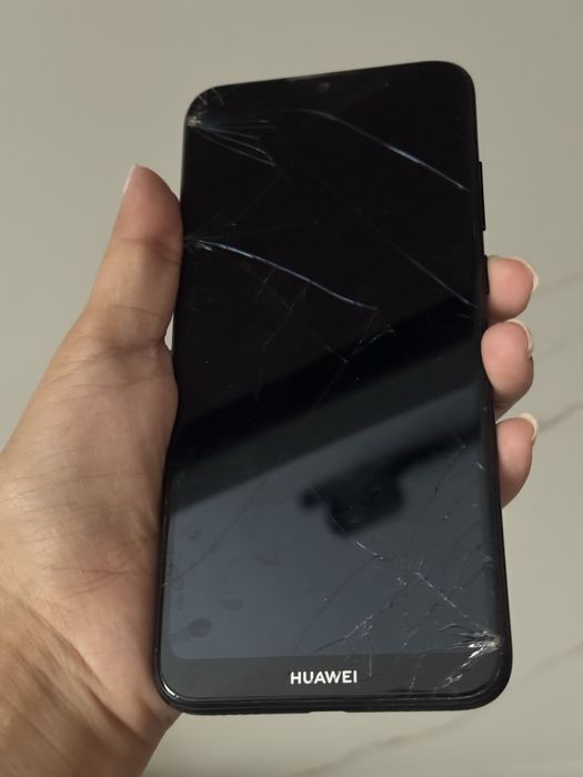 Смартфоны huawei y6 цена за два