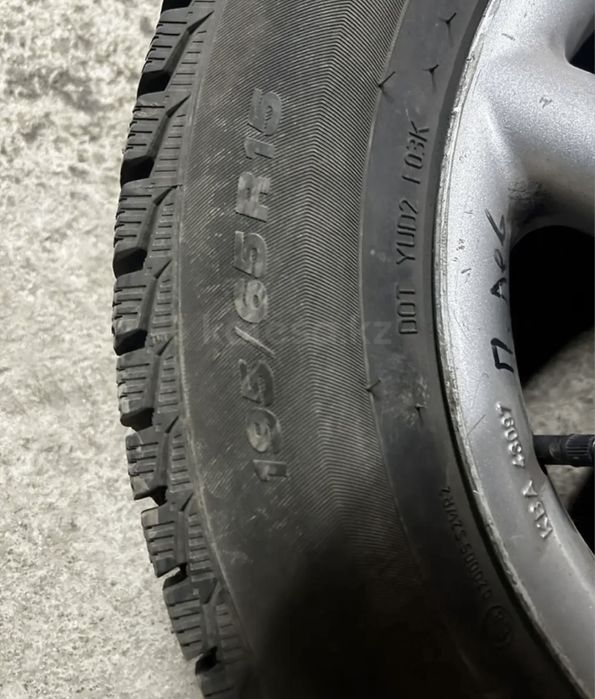 Комплект резины с дисками R15 бмв