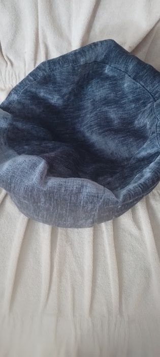 Для кошек  лежак