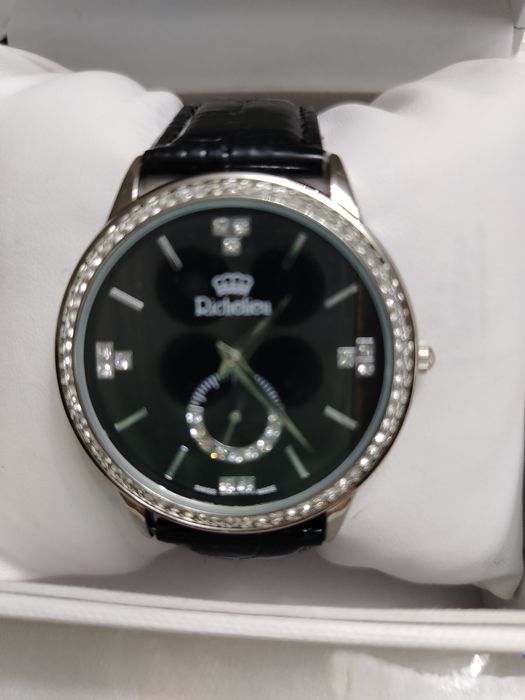 Швейцарские часы