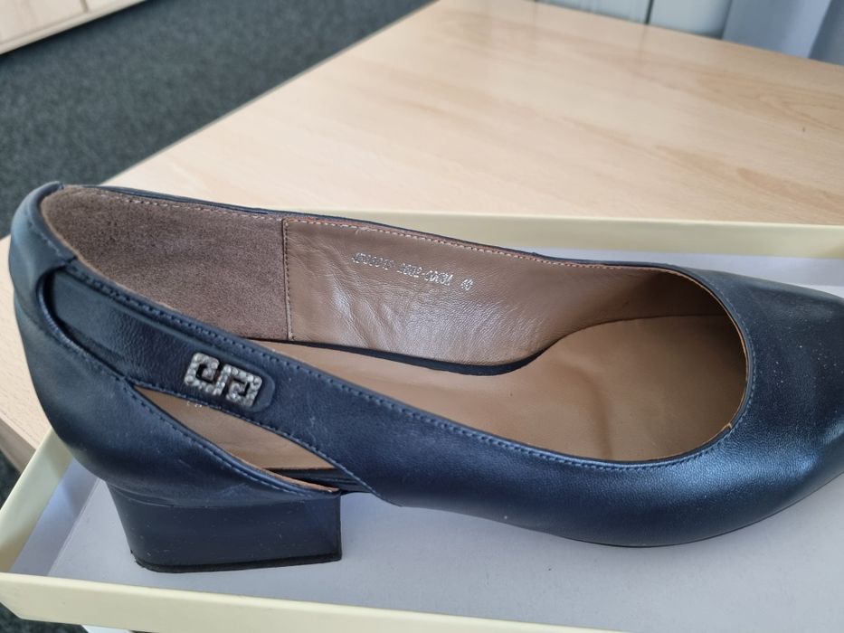 Дамски обувки от естествена кожа  Fabiano