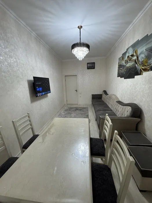 Сдаётся квартира ЖК Сагбан Баурум 2-комнат р-н Алмазарский