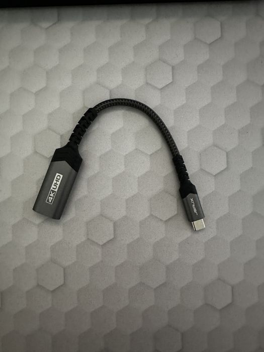 Diverse adaptoare  si cabluri hdmi sata jack usb c lightning