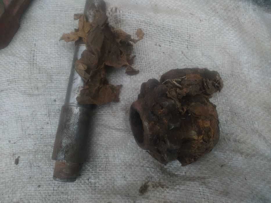 Запчасти на комбайн Нива.