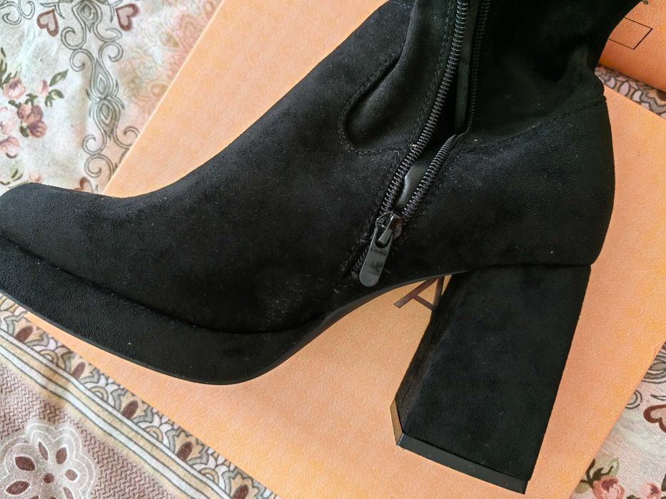 Cizme lungi imitație piele intoarsa