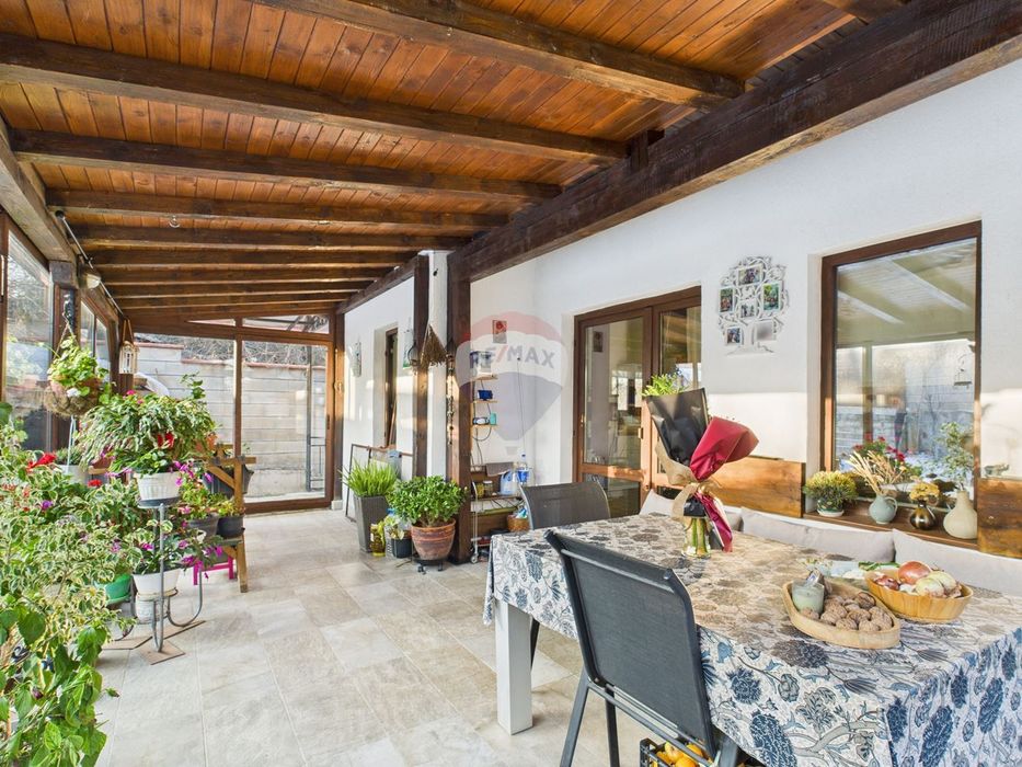 Продава се Къща в Варна, Виница - 260 кв.м за 1332 €/кв.м - Снимка #6