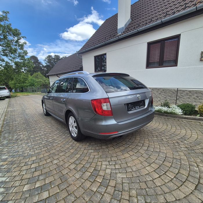 Skoda Suberb , diesel , 4x4 , navi ,clima , Xenon ,Highline , Germania ,2010