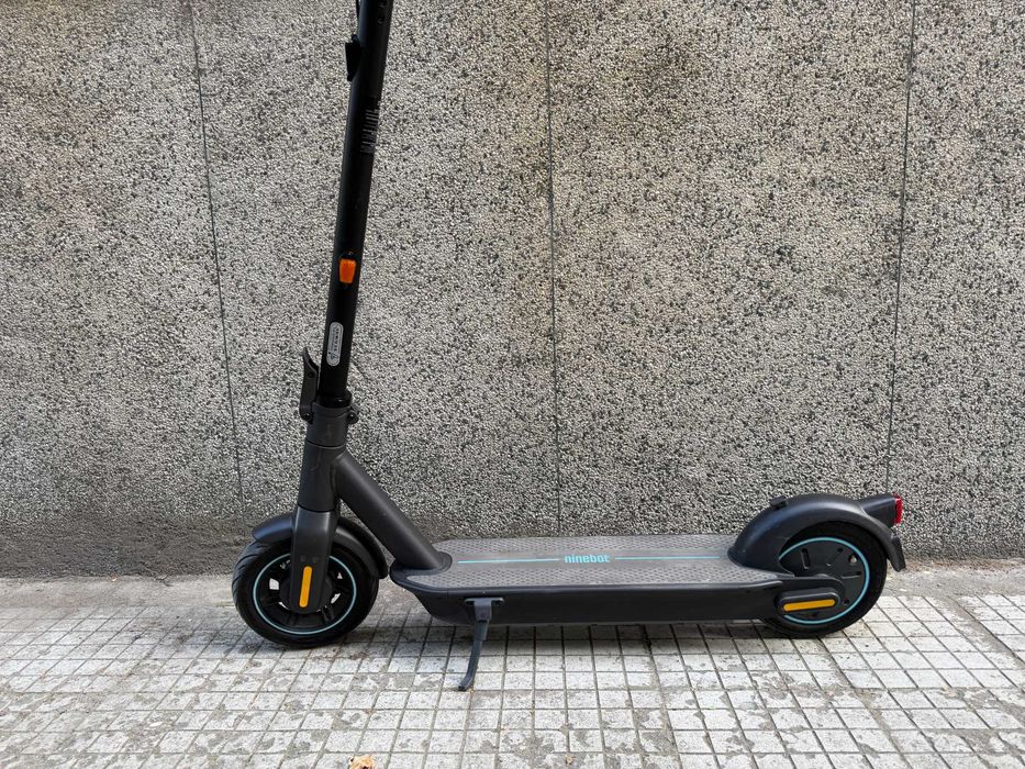 Ninebot Segway MAX G30D II/15.3 Ah/Електрически скутер