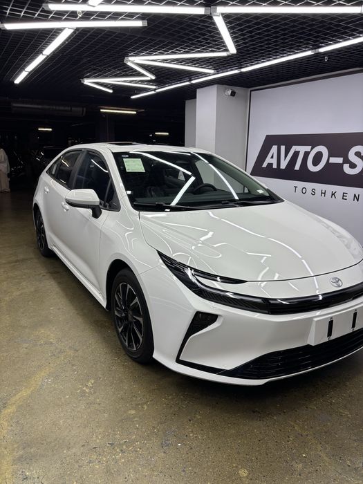 Toyota corolla hybrit