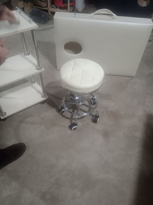 Кушетка ишлаб чикарамиз сифатига 1йил кафолат кушеткани узи 650 000