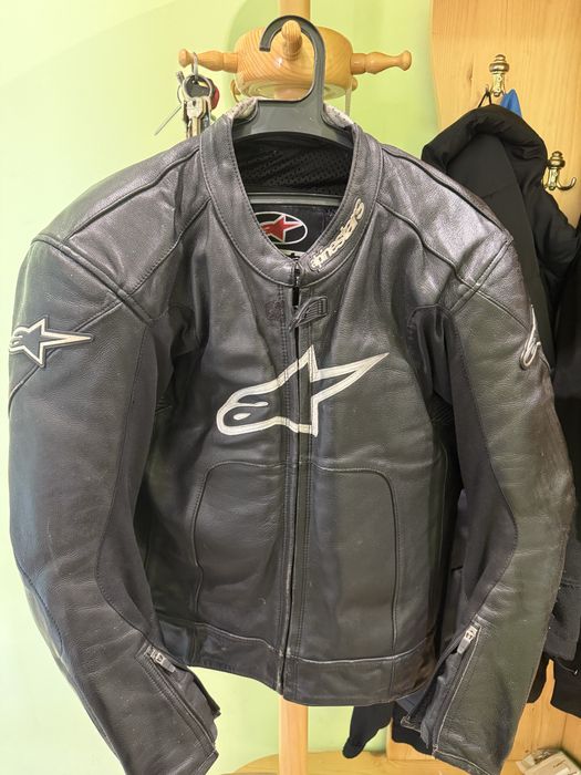 Яке alpinestars 52